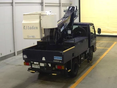 Isuzu ELF  с аукциона в Японии