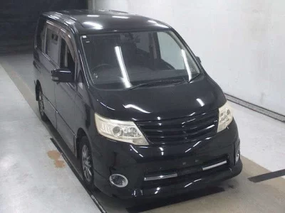 Nissan SERENA  с аукциона в Японии