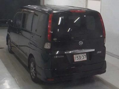 Nissan SERENA  с аукциона в Японии