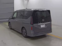 Nissan SERENA лот № 30 оценка 3.5  с аукциона в Японии 1