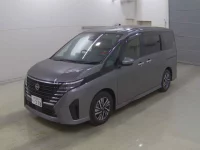 Nissan SERENA лот № 30 оценка 3.5  с аукциона в Японии 2