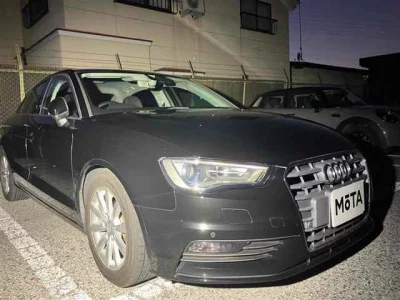 Audi A3  с аукциона в Японии
