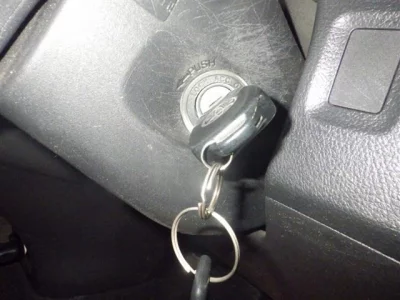 Toyota WISH  с аукциона в Японии