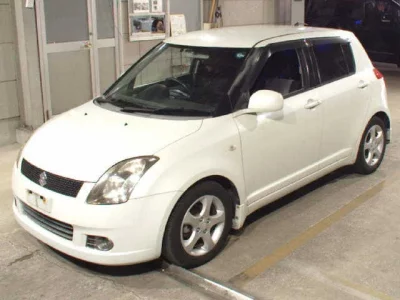 Suzuki SWIFT  с аукциона в Японии