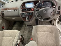 Honda ODYSSEY лот № 2526 оценка 3.5  с аукциона в Японии 4