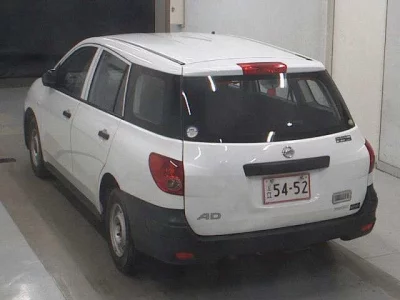 Nissan AD  с аукциона в Японии