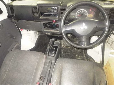 Mitsubishi MINICAB VAN