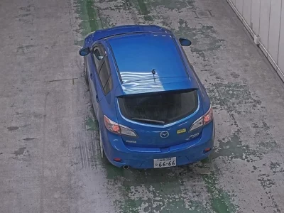 Mazda AXELA  с аукциона в Японии