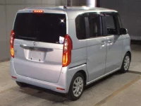 Honda N BOX лот № 6104 оценка 3.5  с аукциона в Японии 4