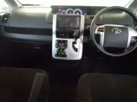 Toyota NOAH лот № 6178 оценка 3  с аукциона в Японии 3