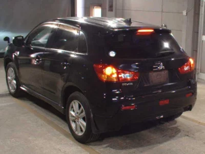 Mitsubishi RVR