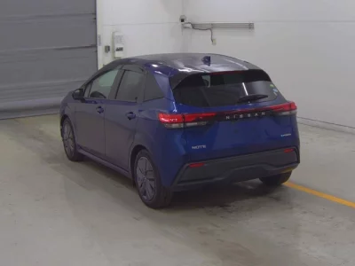 Nissan NOTE  с аукциона в Японии