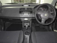 Suzuki SWIFT лот № 166 оценка 3  с аукциона в Японии 3