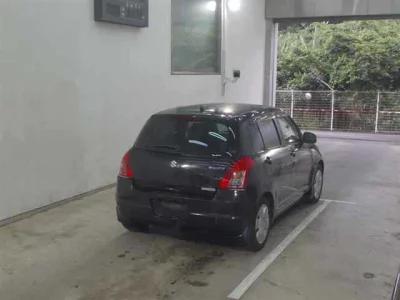 Suzuki SWIFT  с аукциона в Японии