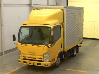 Isuzu ELF  с аукциона в Японии