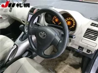 Toyota AURIS лот № 1081 оценка R  с аукциона в Японии 2