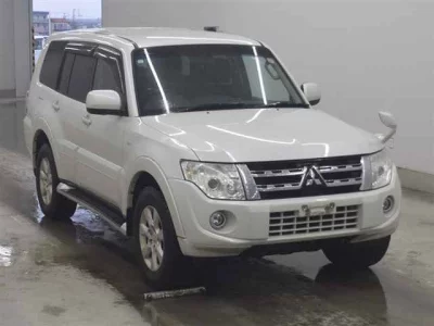 Mitsubishi PAJERO  с аукциона в Японии
