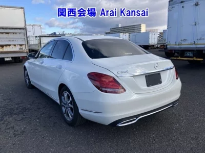 Mercedes-Benz C CLASS  с аукциона в Японии