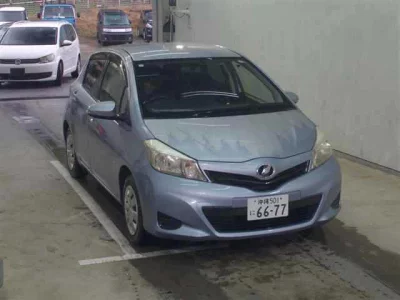 Toyota VITZ  с аукциона в Японии