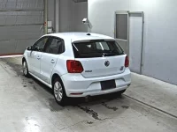 Volkswagen POLO лот № 1039 оценка 4  с аукциона в Японии 1