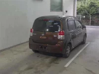 Toyota SPADE лот № 169 оценка R  с аукциона в Японии 3