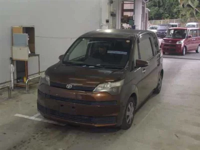 Toyota SPADE  с аукциона в Японии