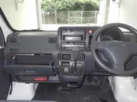 Daihatsu HIJET VAN лот № 170 оценка 3  с аукциона в Японии 5