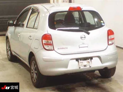Nissan MARCH  с аукциона в Японии