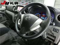 Nissan CARAVAN VAN лот № 1088 оценка 3  с аукциона в Японии 2