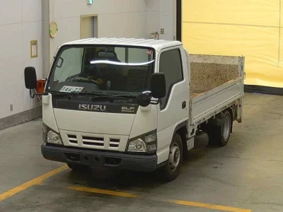 Isuzu ELF  с аукциона в Японии