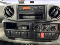 Toyota DYNA лот № 70107 оценка 3.5  с аукциона в Японии 5