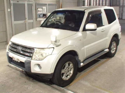 Mitsubishi PAJERO  с аукциона в Японии