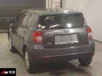 Toyota IST лот № 4077 оценка 3  с аукциона в Японии 1