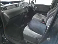 Honda STEP WAGON лот № 4079 оценка 3  с аукциона в Японии 2