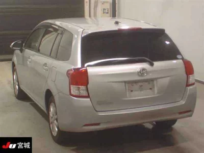 Toyota COROLLA FIELDER  с аукциона в Японии