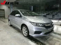 Honda GRACE лот № 1094 оценка R  с аукциона в Японии 7