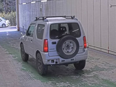 Suzuki JIMNY  с аукциона в Японии