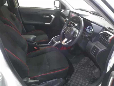 Daihatsu ROCKY  с аукциона в Японии