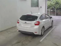 Subaru IMPREZA лот № 176 оценка 3.5  с аукциона в Японии 4