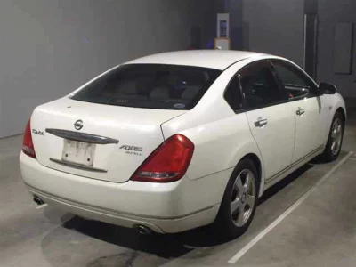 Nissan TEANA  с аукциона в Японии