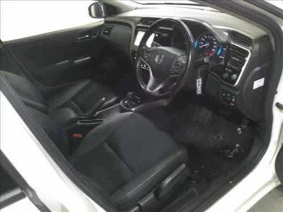 Honda GRACE  с аукциона в Японии