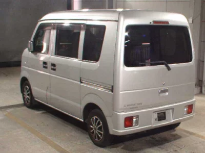 Mitsubishi MINICAB VAN