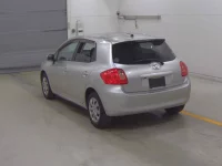 Toyota AURIS лот № 82 оценка 3  с аукциона в Японии 1