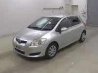 Toyota AURIS лот № 82 оценка 3  с аукциона в Японии 2