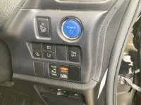 Toyota VOXY лот № 3002 оценка 3.5  с аукциона в Японии 4