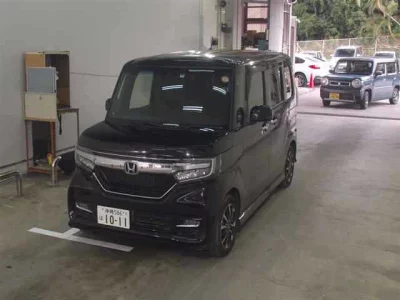 Honda N BOX  с аукциона в Японии