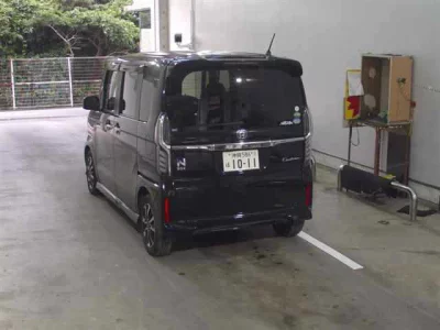 Honda N BOX  с аукциона в Японии