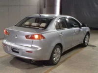 Mitsubishi GALANT FORTIS лот № 6198 оценка 3  с аукциона в Японии 4