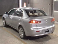 Mitsubishi GALANT FORTIS лот № 6198 оценка 3  с аукциона в Японии 1