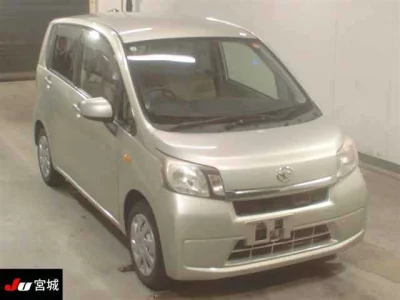 Daihatsu MOVE  с аукциона в Японии